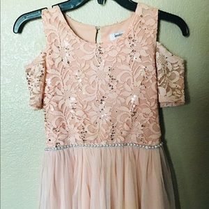Pink open shoulder lace party dress